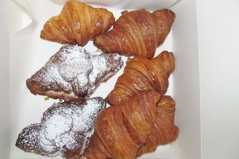 Anna's Artisan Bakery photo 2